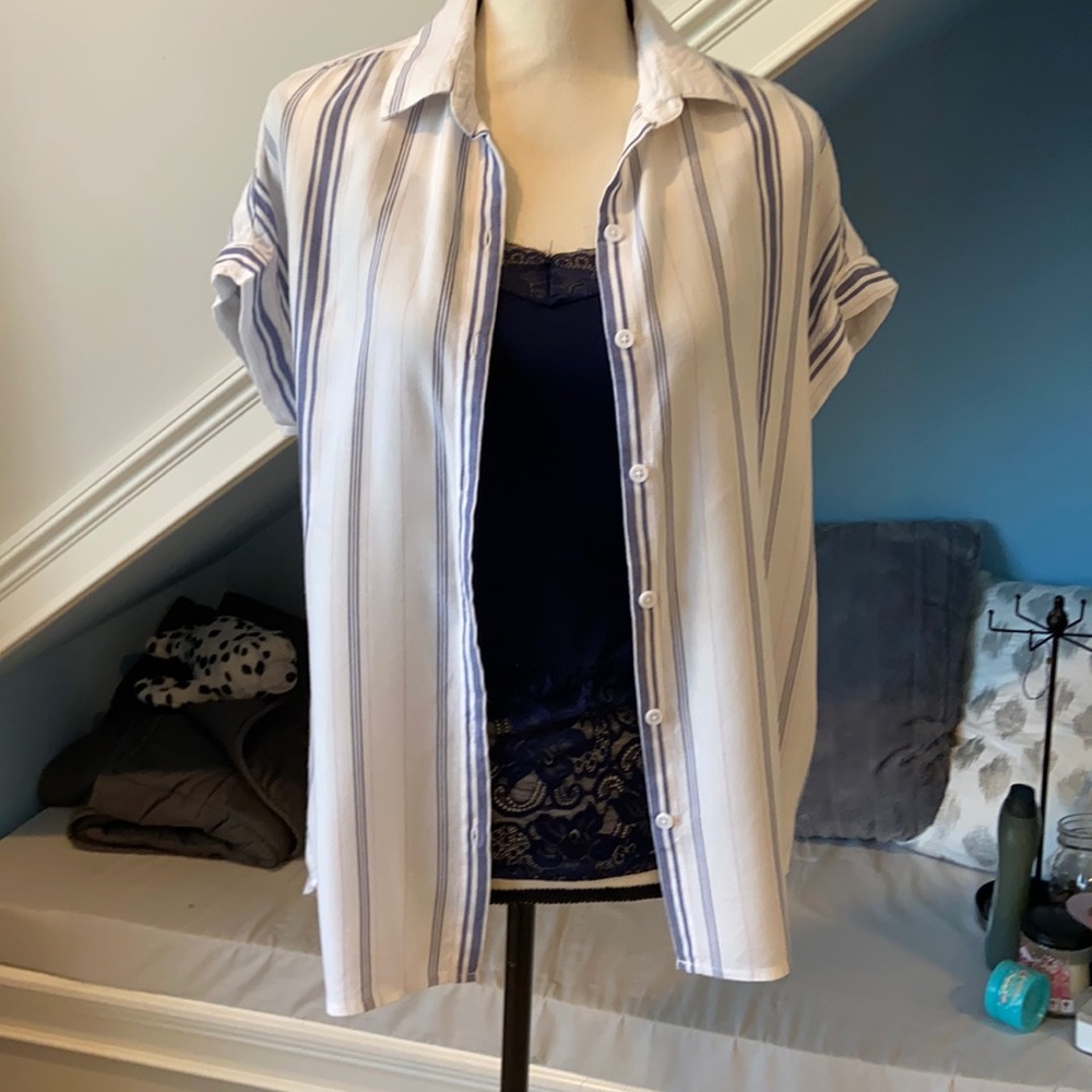 Cuffed short sleeve Blouse